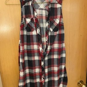 Ladies plaid button up tank top